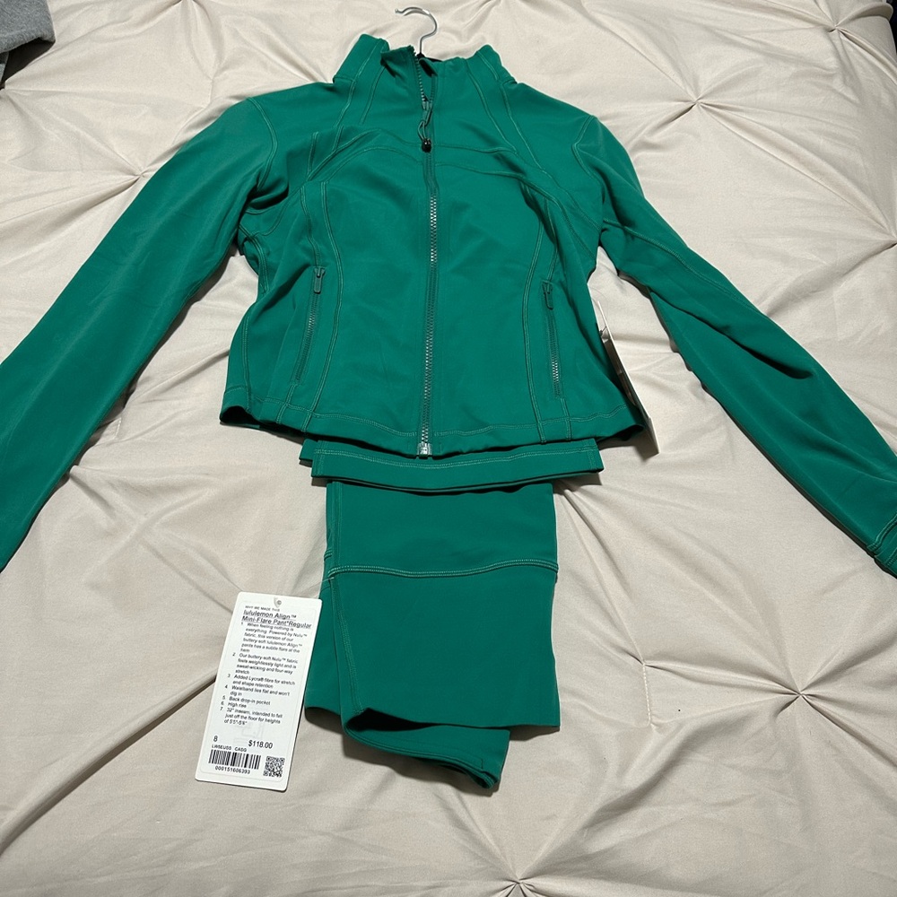Lululemon define jacket matching groove mini flare leggings
